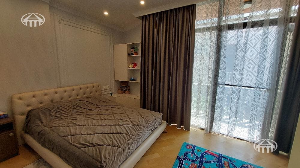 Mansion · 5 rooms · 600 m² · Davtashen