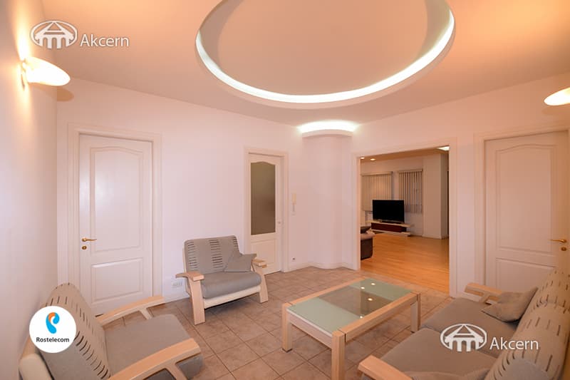Квартира · 3 комн. · 132 м² · Кентрон