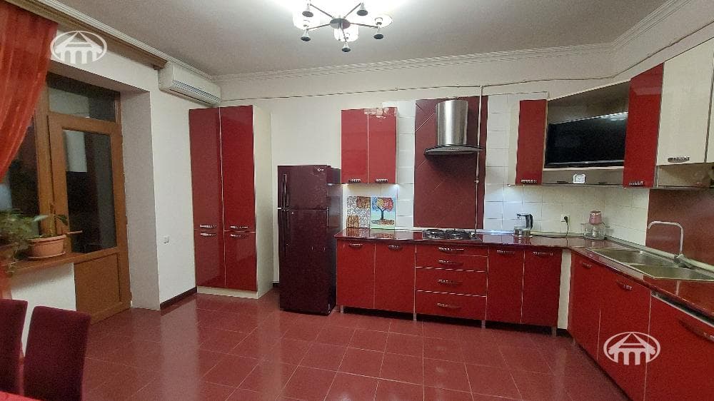 Квартира · 3 комн. · 117,5 м² · Канакер-Зейтун