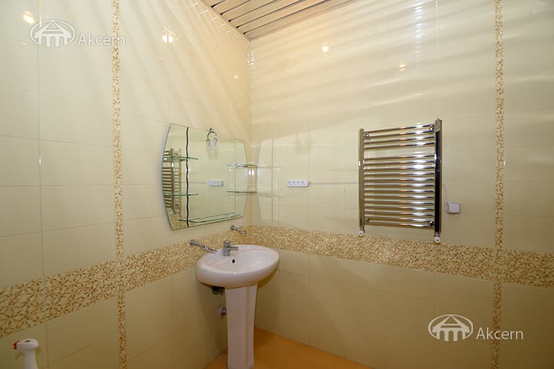 Особняк · 4 комн. · 220 м² · Арабкир