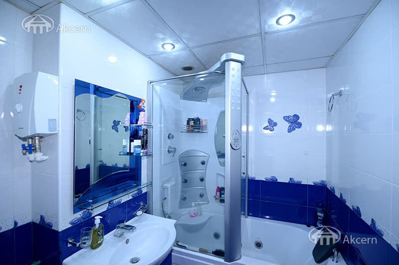 Квартира · 2 комн. · 65 м² · Канакер-Зейтун