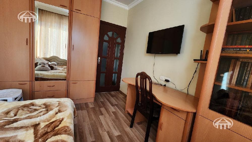Apartment · 3 rooms · 76 m² · Arabkir