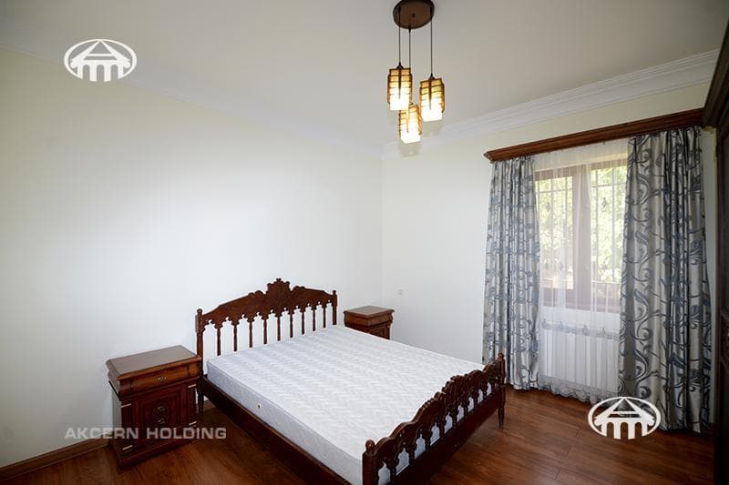 Mansion · 4 rooms · 121 m² · Mrgashen