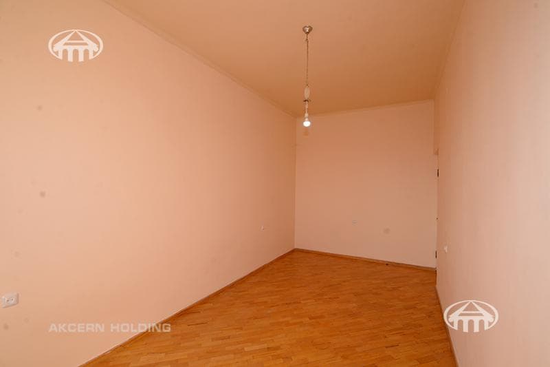 Առանձնատուն · 7 սեն. · 540 մ² · Աջափնյակ