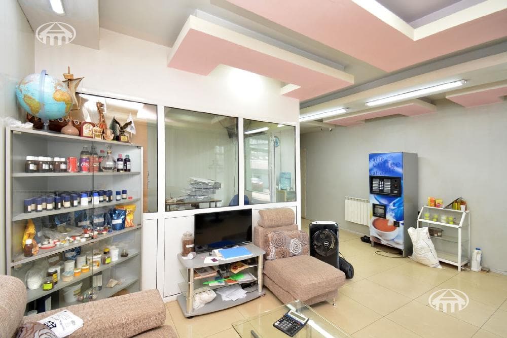 Retail · 308 m² · Ajapnyak