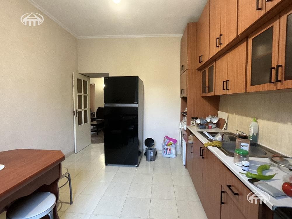 Office · 141 m² · Arabkir
