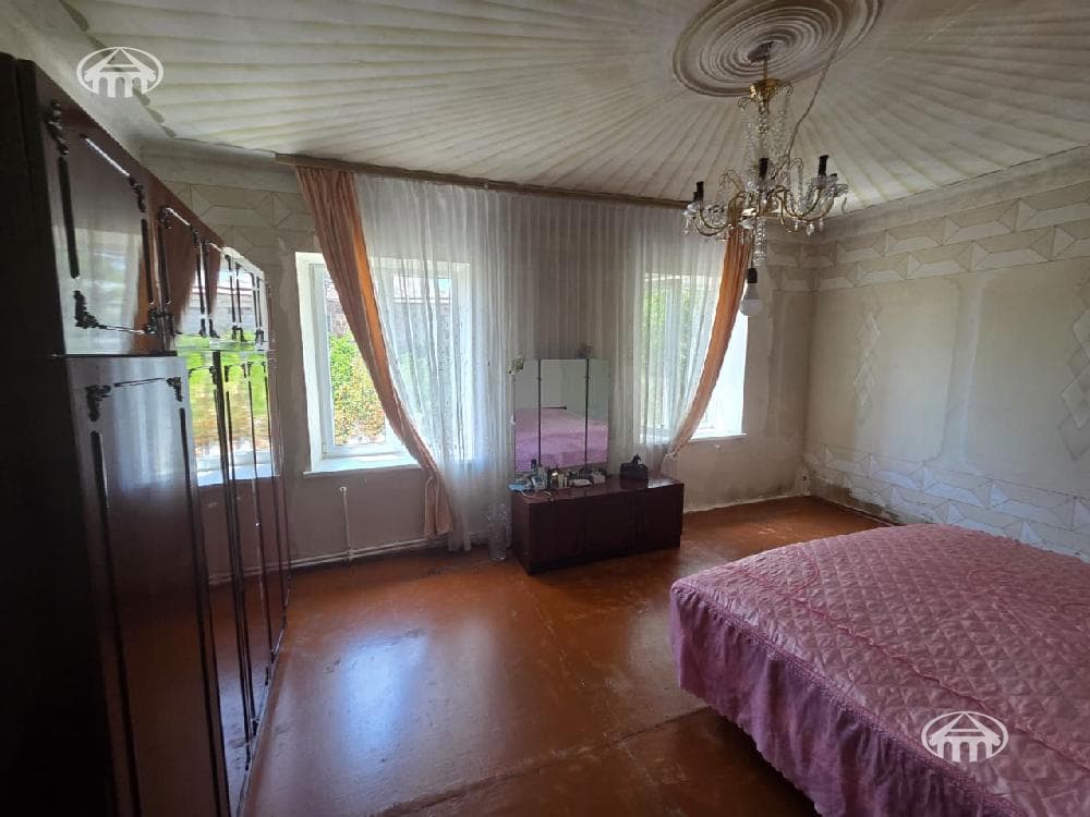 Mansion · 4 rooms · 150 m² · Balahovit