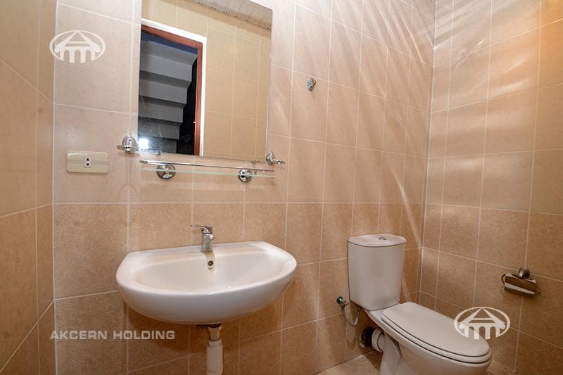 Mansion · 6 rooms · 817 m² · Arabkir
