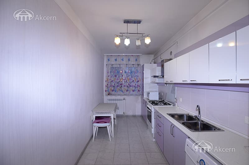 Квартира · 2 комн. · 70 м² · Кентрон