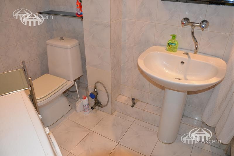 Квартира · 2 комн. · 77 м² · Арабкир