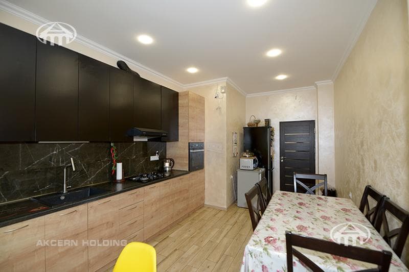 Mansion · 5 rooms · 220 m² · Davtashen