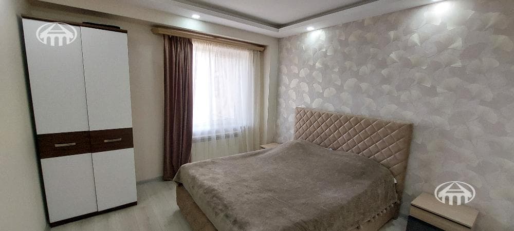 Apartment · 4 rooms · 94 m² · Avan