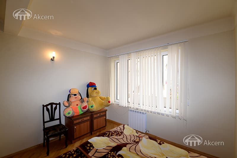 Квартира · 5 комн. · 187 м² · Канакер-Зейтун