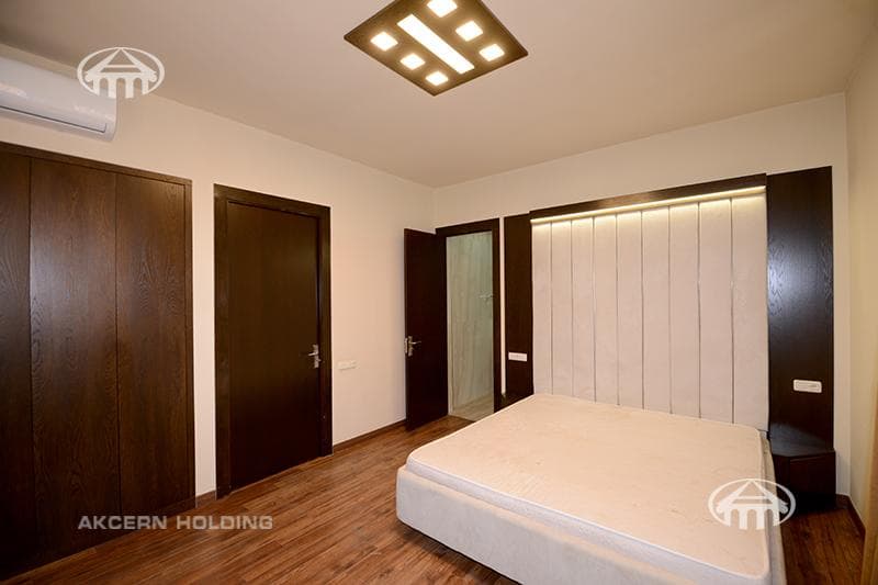 Mansion · 5 rooms · 388 m² · Arabkir