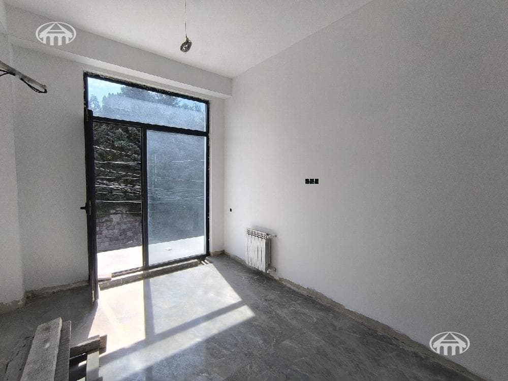 Особняк · 6 комн. · 325 м² · Арабкир