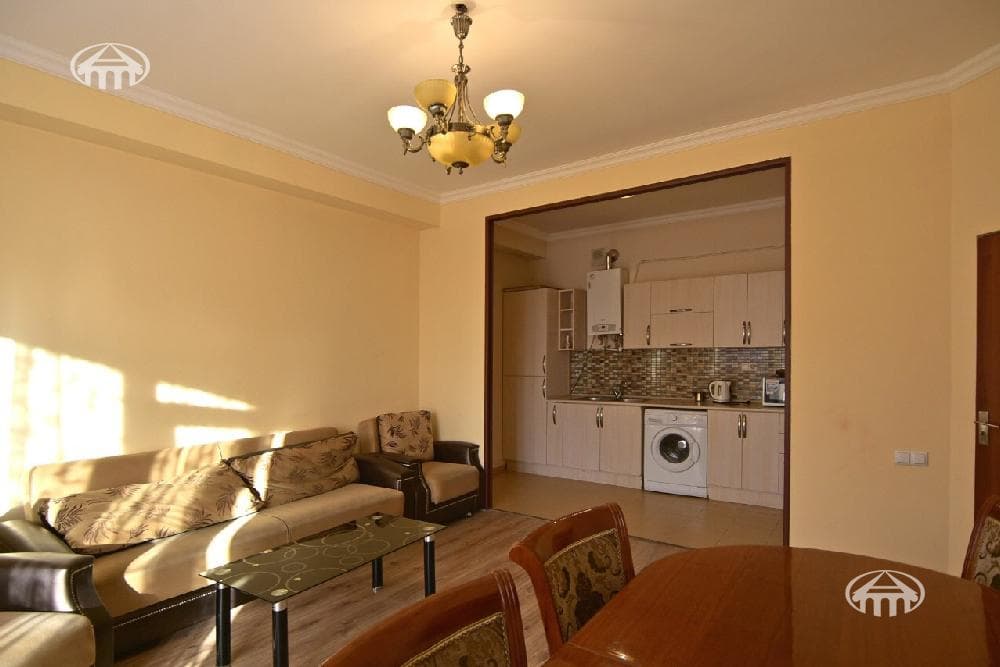 Apartment · 2 rooms · 53 m² · Kentron