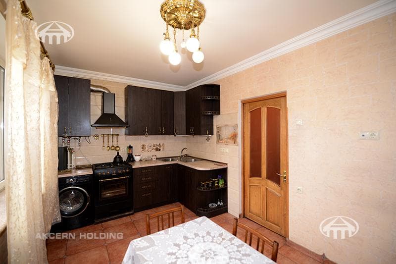 Apartment · 3 rooms · 87 m² · Arabkir