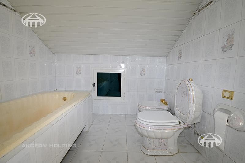 Mansion · 6 rooms · 436 m² · Arabkir — photo 35 / 39