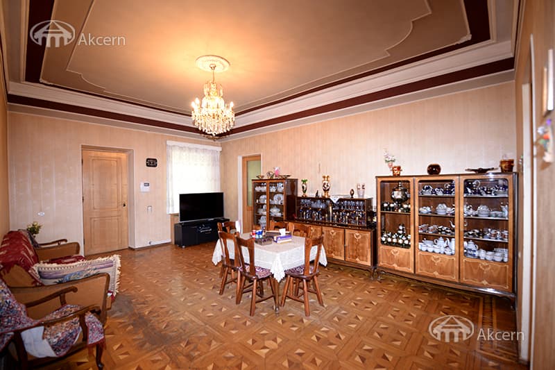 Особняк · 6 комн. · 600 м² · Нор Гехи
