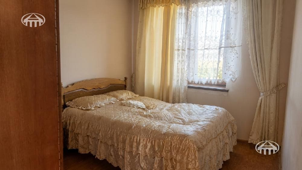Особняк · 8 комн. · 380 м² · Арагацаван
