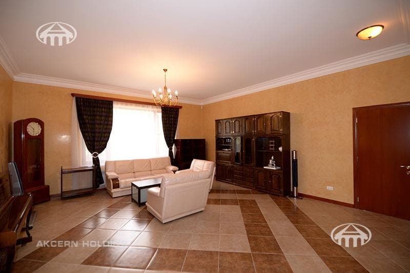 Country house · 4 rooms · 289.5 m² · Dzoraghbyur