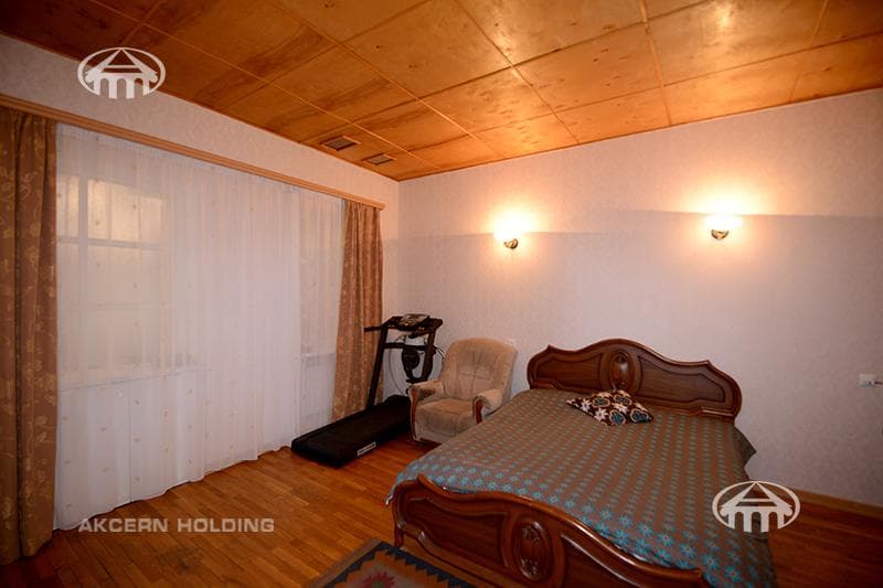 House · 4 rooms · 119 m² · Arabkir