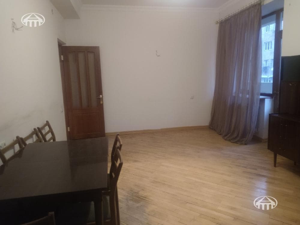 Квартира · 3 комн. · 104 м² · Канакер-Зейтун