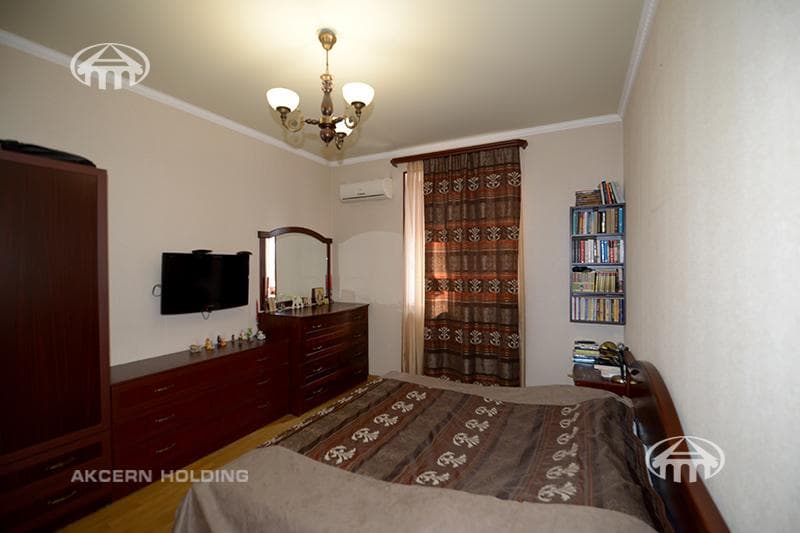 Apartment · 5 rooms · 166 m² · Kentron