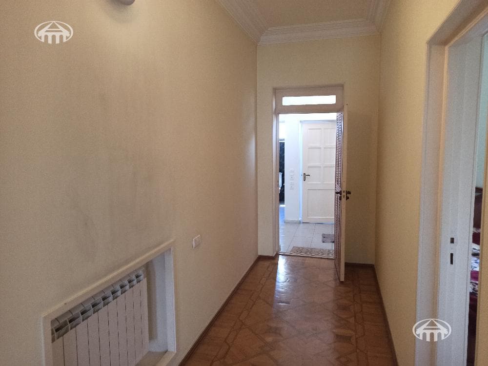 Дом · 5 комн. · 325 м² · Малатия-Себастия