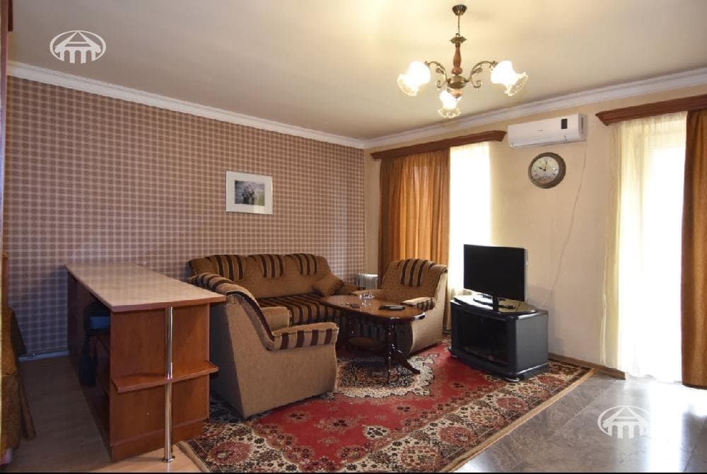 Բնակարան · 1 սեն. · 38 մ² · Կենտրոն