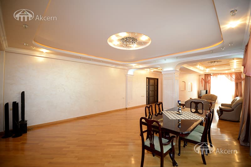 Квартира · 5 комн. · 200 м² · Кентрон — фото 11 из 41