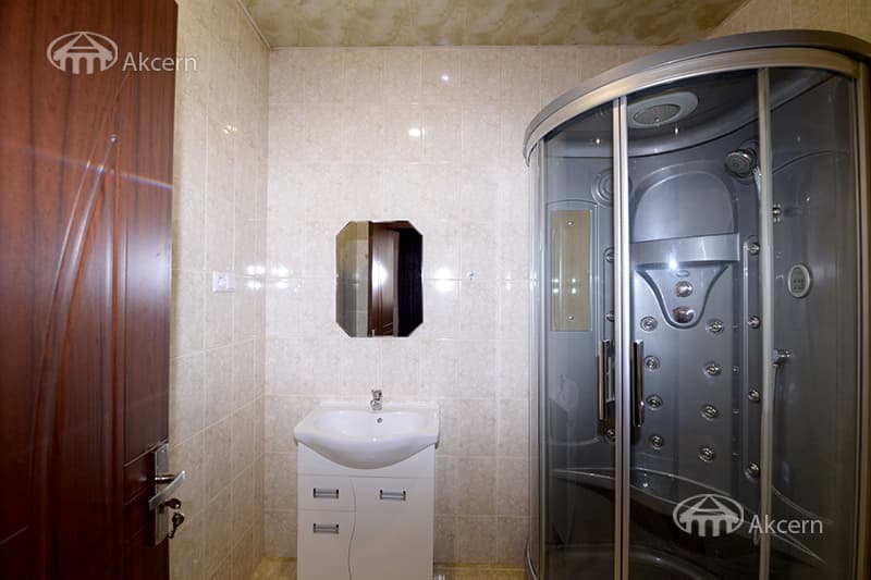 Apartment · 3 rooms · 105 m² · Kanaker-Zeytun