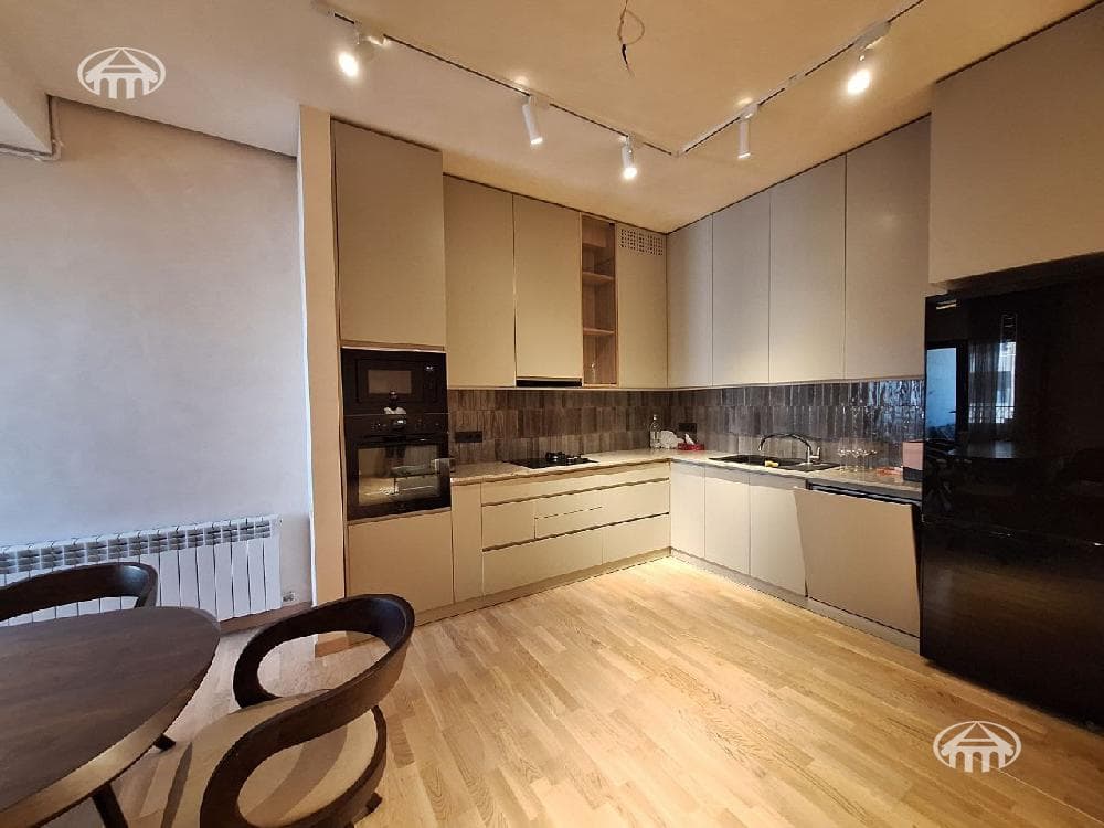 Квартира · 3 комн. · 84 м² · Канакер-Зейтун