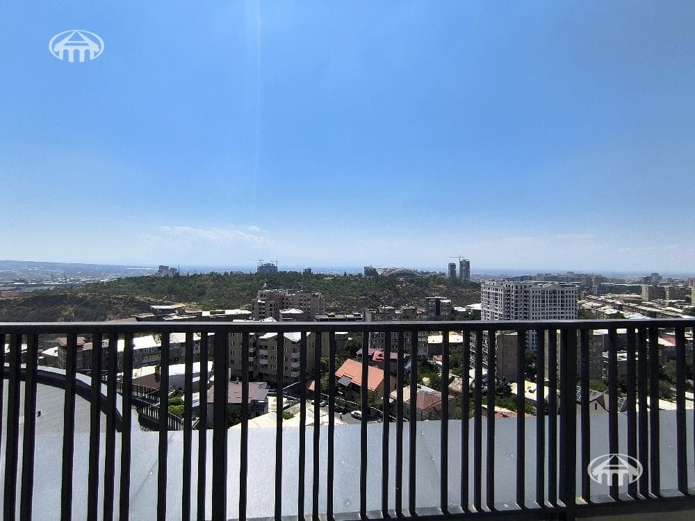 Apartment · 6 rooms · 352 m² · Arabkir