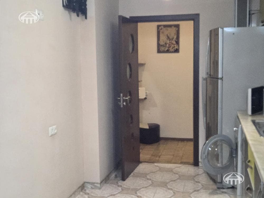 Apartment · 2 rooms · 67 m² · Arabkir