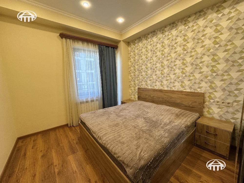 Apartment · 3 rooms · 84 m² · Kanaker-Zeytun
