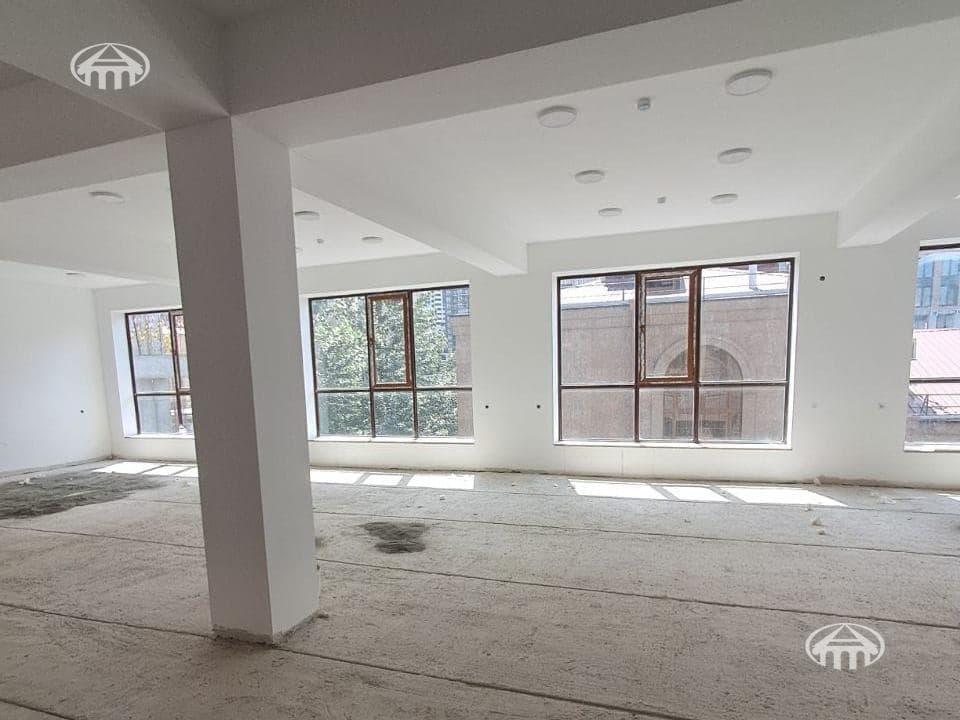 Office · 1,600 m² · Davtashen