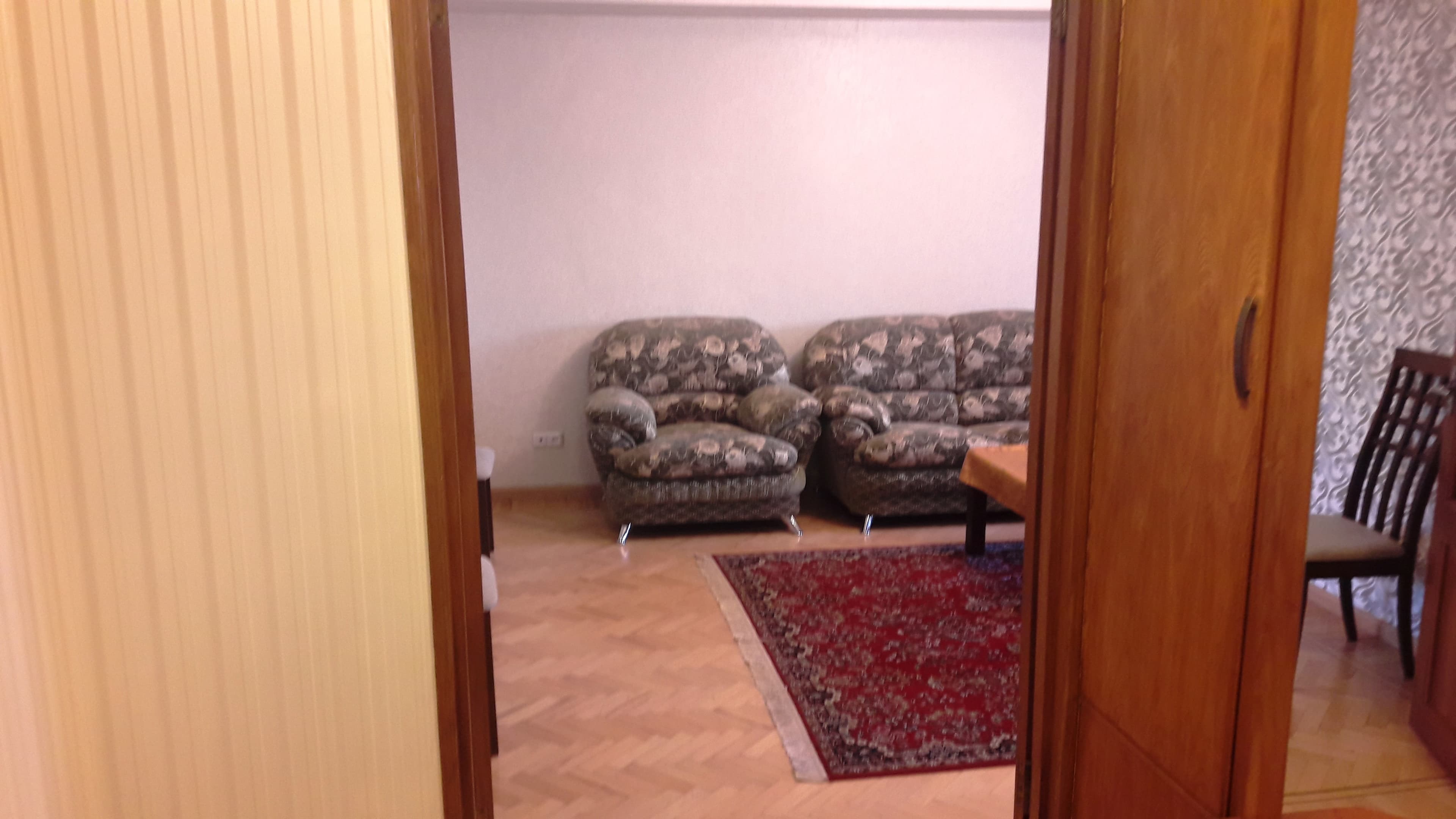 Բնակարան · 1 սեն. · 54 մ² · Կենտրոն