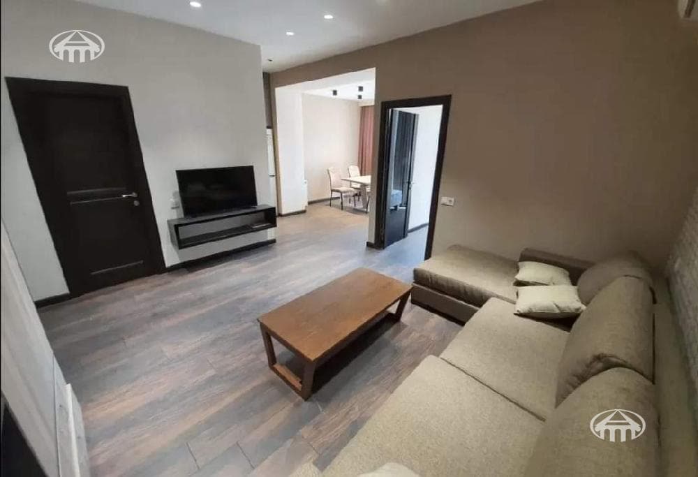 Apartment · 2 rooms · 53 m² · Kentron