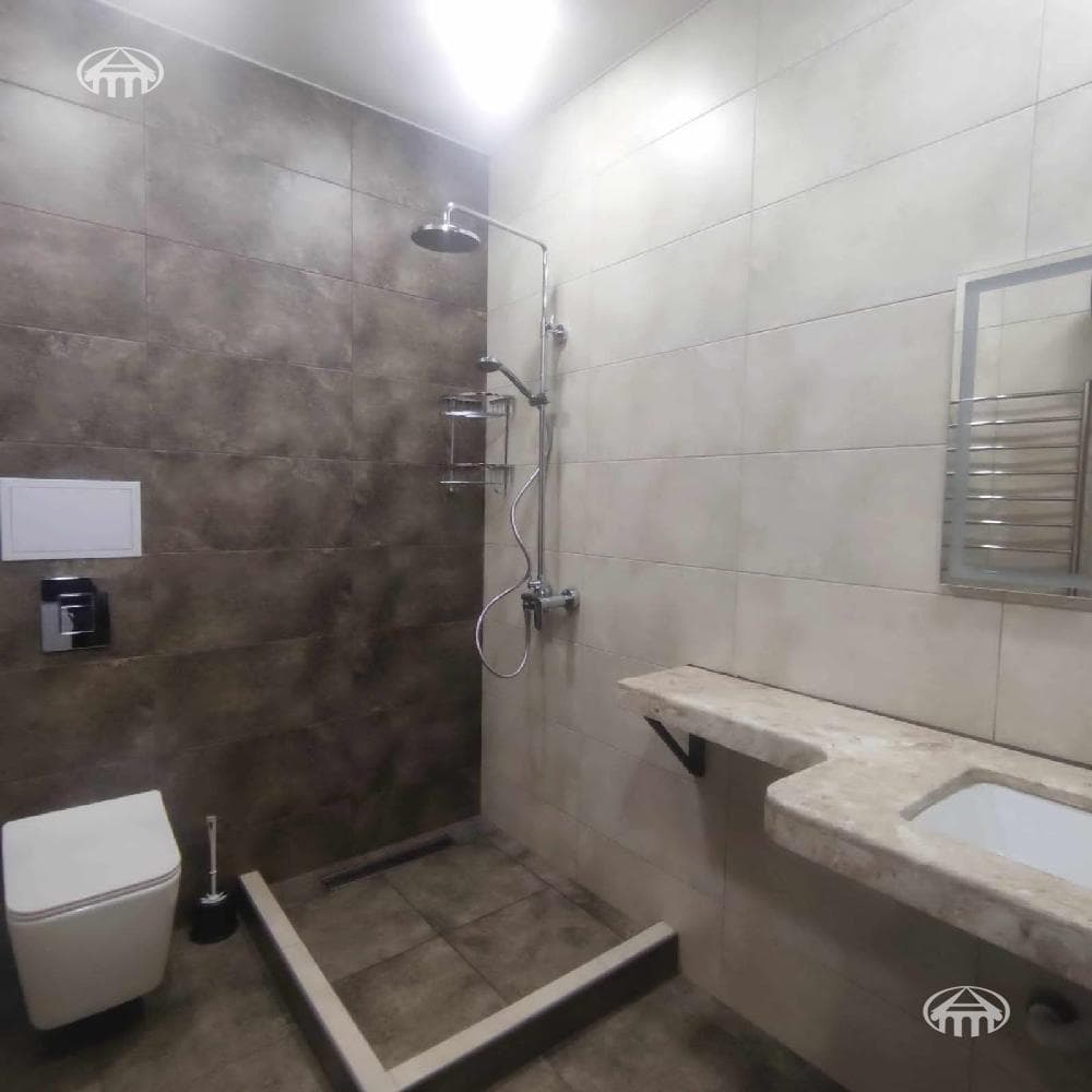 Apartment · 3 rooms · 50 m² · Kentron