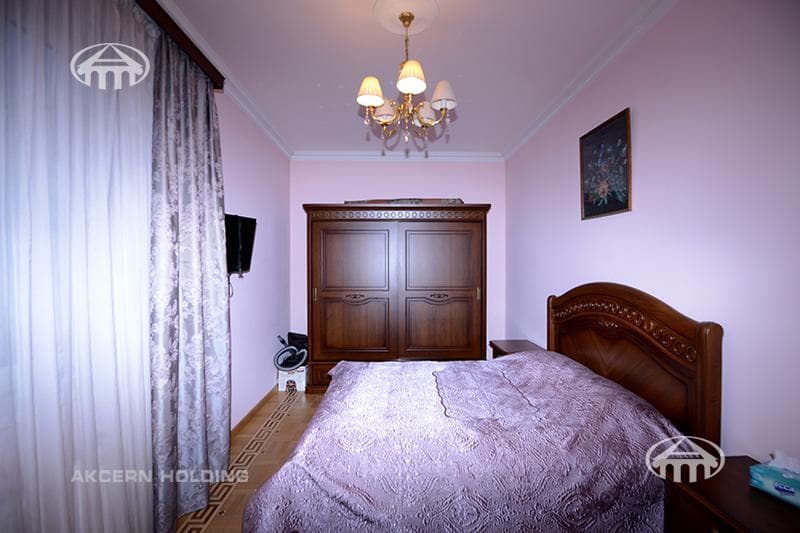 Apartment · 4 rooms · 135 m² · Arabkir