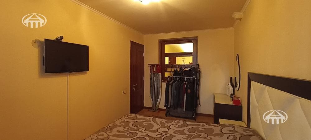 Apartment · 4 rooms · 110 m² · Kentron