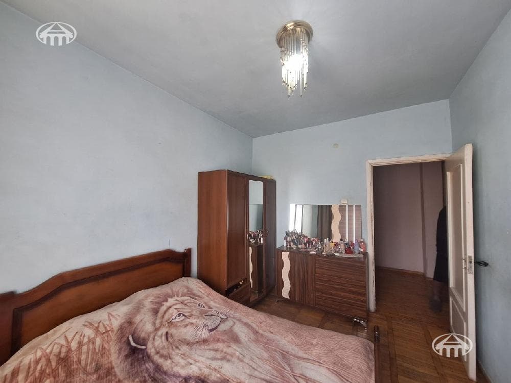 Квартира · 3 комн. · 76 м² · Кентрон
