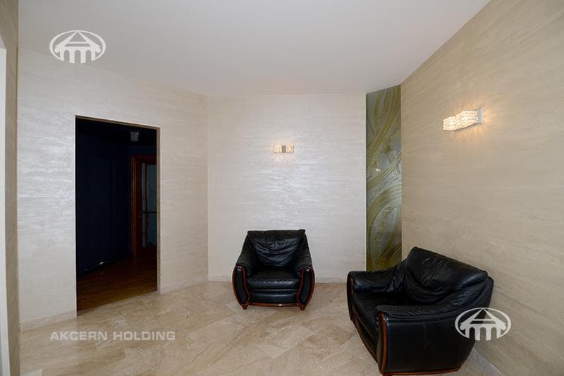 Mansion · 6 rooms · 689 m² · Vahagni
