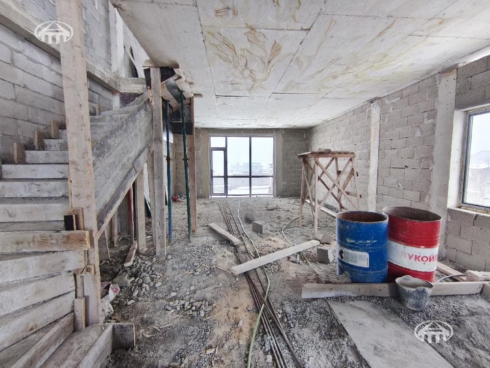 Особняк · 5 комн. · 170 м² · Касах