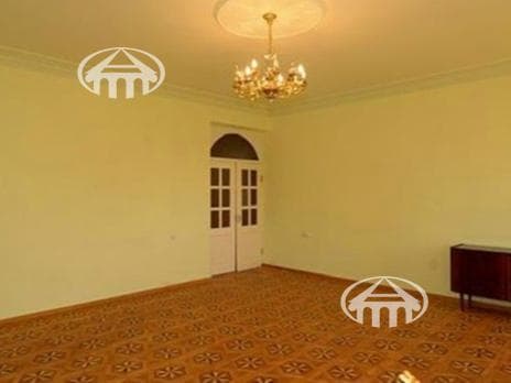 Առանձնատուն · 7 սեն. · 540 մ² · Աջափնյակ