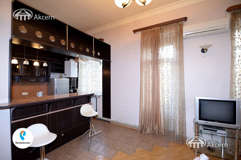 Apartment · 2 rooms · 62 m² · Kentron