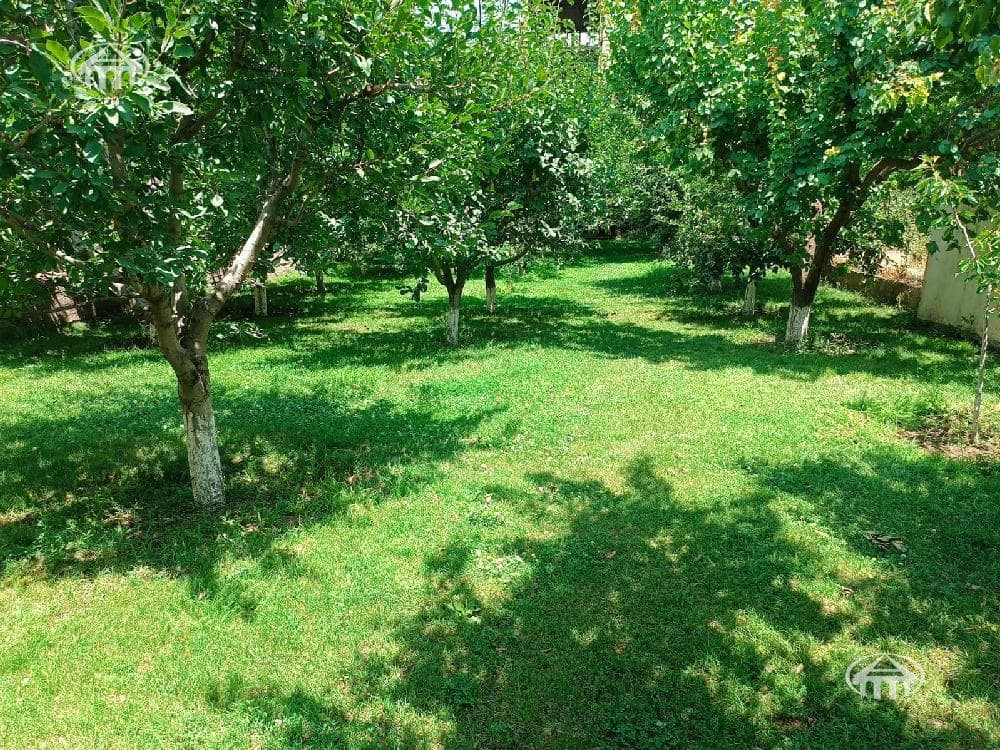 Участок · 4 947 м² · Эребуни