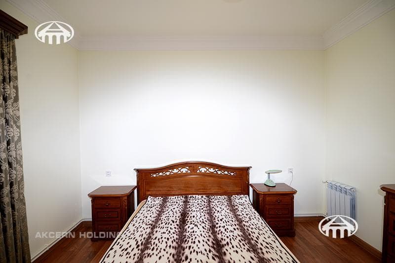 Mansion · 4 rooms · 121 m² · Mrgashen