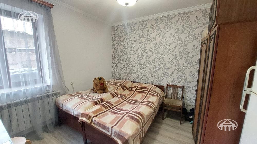 Առանձնատուն · 5 սեն. · 197 մ² · Քանաքեռ-Զեյթուն